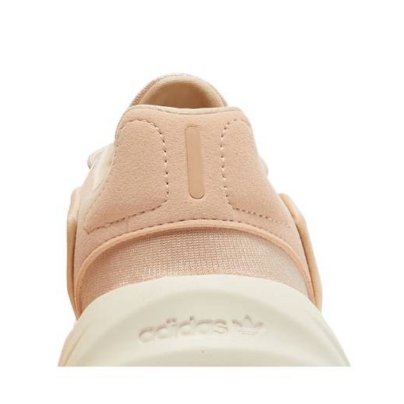 Adidas Ophelia in Blush - Picture 2 of 8